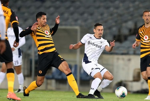 NEWS SCOOP: Alexander to team up with Hunt? - Cole Alexander is being linked with a move to Kaizer Chiefs.