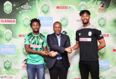 NEWS SCOOP: USUTHU UNVEILS MAHLAMBI, MOTHWA AND MOFOKENG - Usuthu have unveiled winger Phakamani Mahlambi, goalkeeper Veli Mothwa and new General Manager Tshepiso Mofokeng.